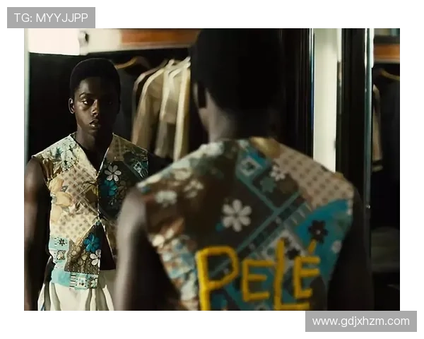 《足坛传奇与荣耀 盘点世界顶级球星背后的故事与心路历程》 《足坛传奇与荣耀 盘点世界顶级球星背后的故事与心路历程》