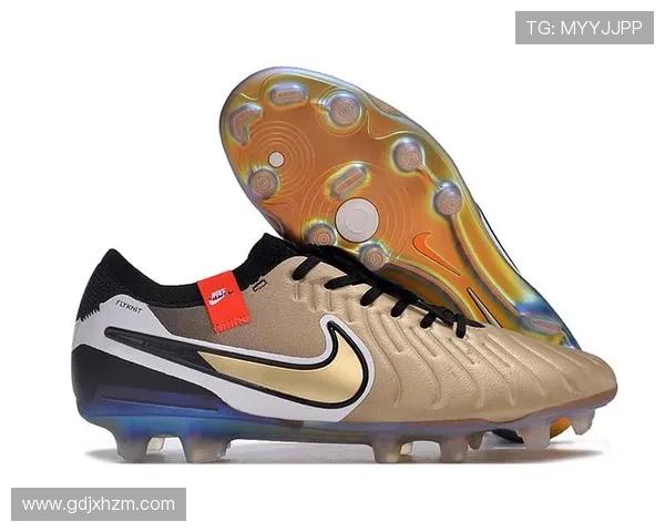 传奇足球鞋签约球星背后的故事与影响力分析