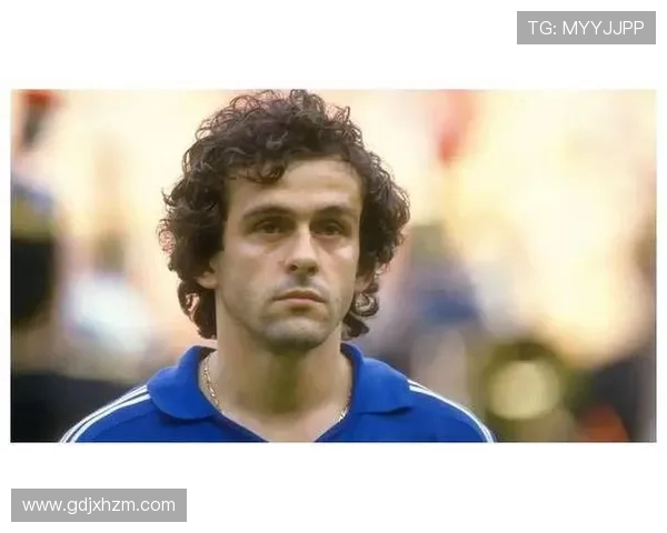 足球全能巨星解析:从技术到领袖气质全面剖析其顶尖表现 足球全能巨星解析:从技术到领袖气质全面剖析其顶尖表现